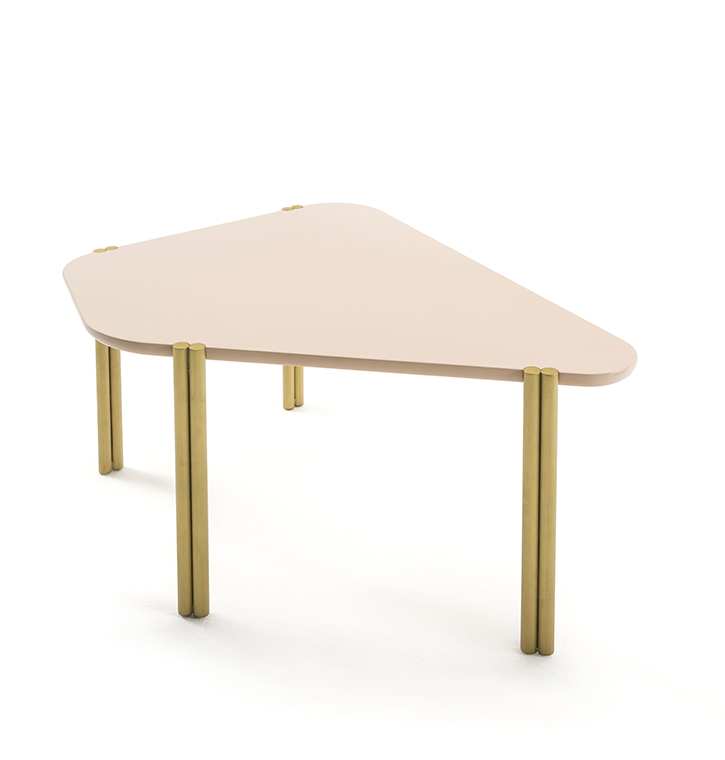 Durame - Jean - Asymmetrical and stackable tables