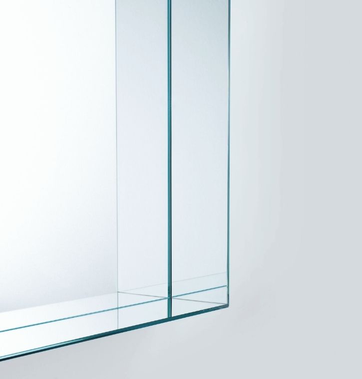 Glas Italia - Mirror Mirror