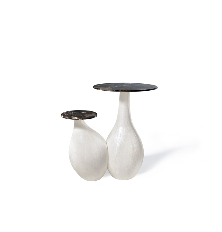 Hessentia | Cornelio Cappellini- Isotta side table