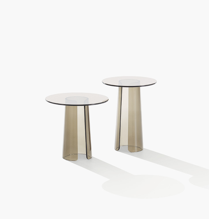 Orbit coffee table, design by Jean Marie Massaud