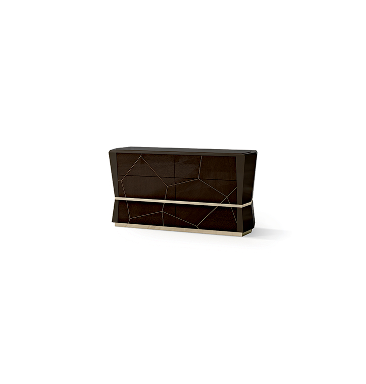 Chest of drawers