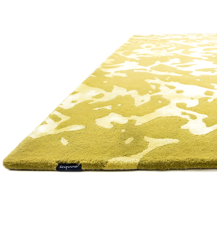 Marble in colour "yellow topaz"