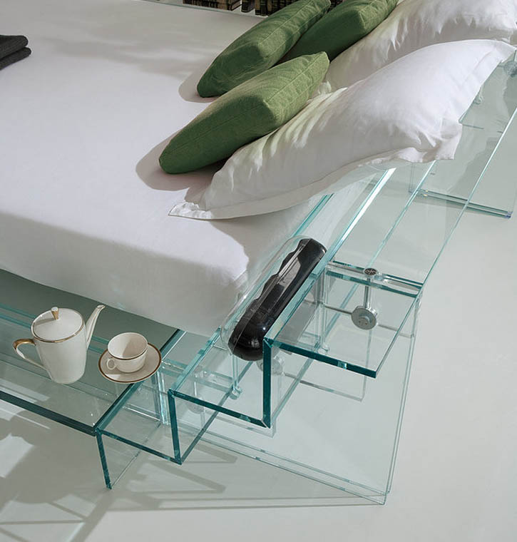 Simplicity Bed