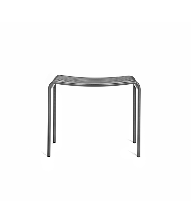 Amitha Pouf