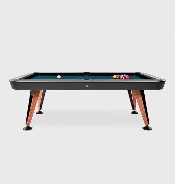 RS Barcelona Diagonal pool table for indoor and outdoor use