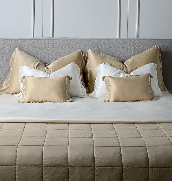 Rivolta Carmignani LAZY SILK