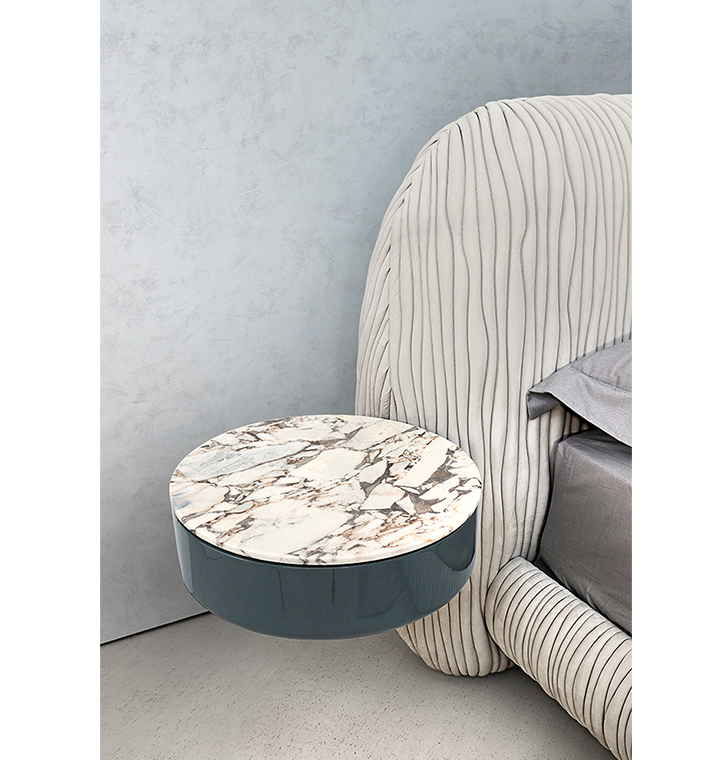 Hessentia | Cornelio Cappellini- Leaf bed