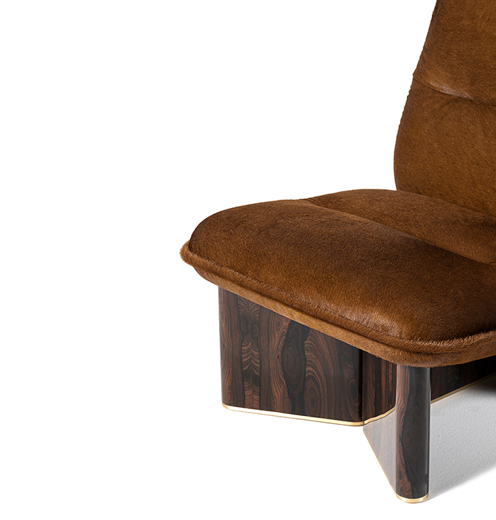 Hessentia | Cornelio Cappellini- Ypsilon armchair