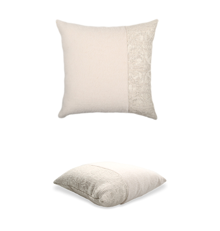 3130 | NATURAL FIBER Cushions Collection