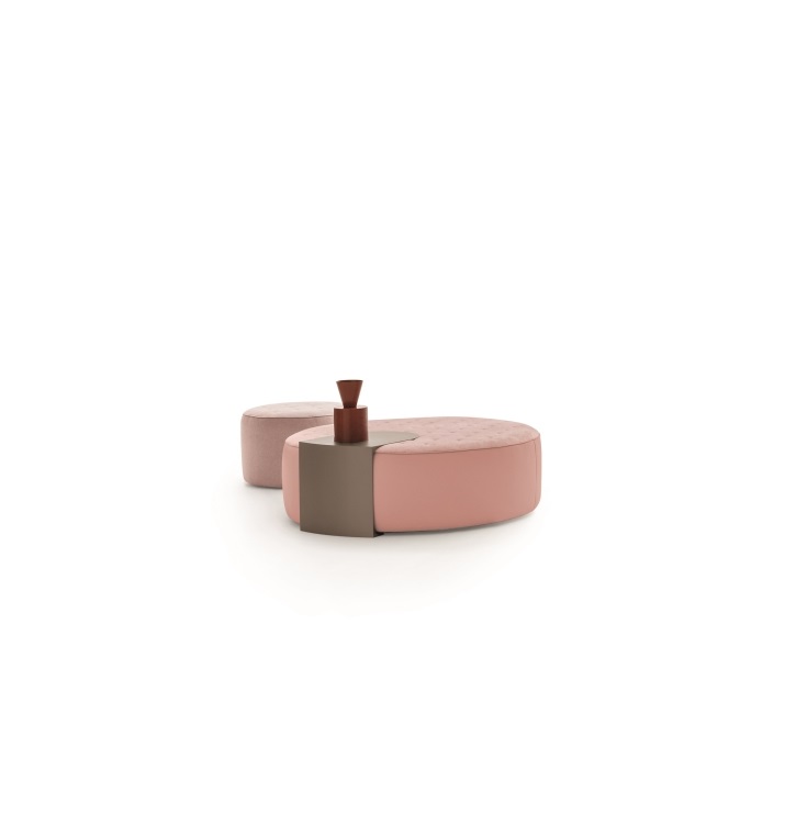 Ditre Italia | Pouff Clip
