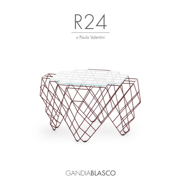 R24 Low Coffee Table