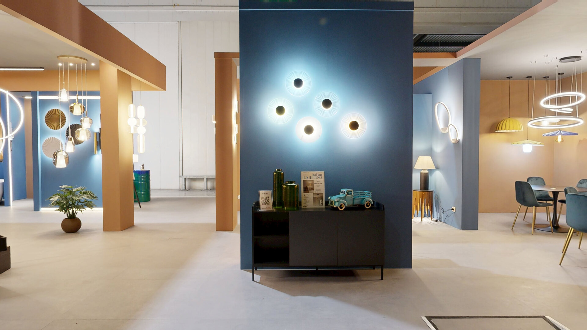 stand F.A.N. Europe Lighting
