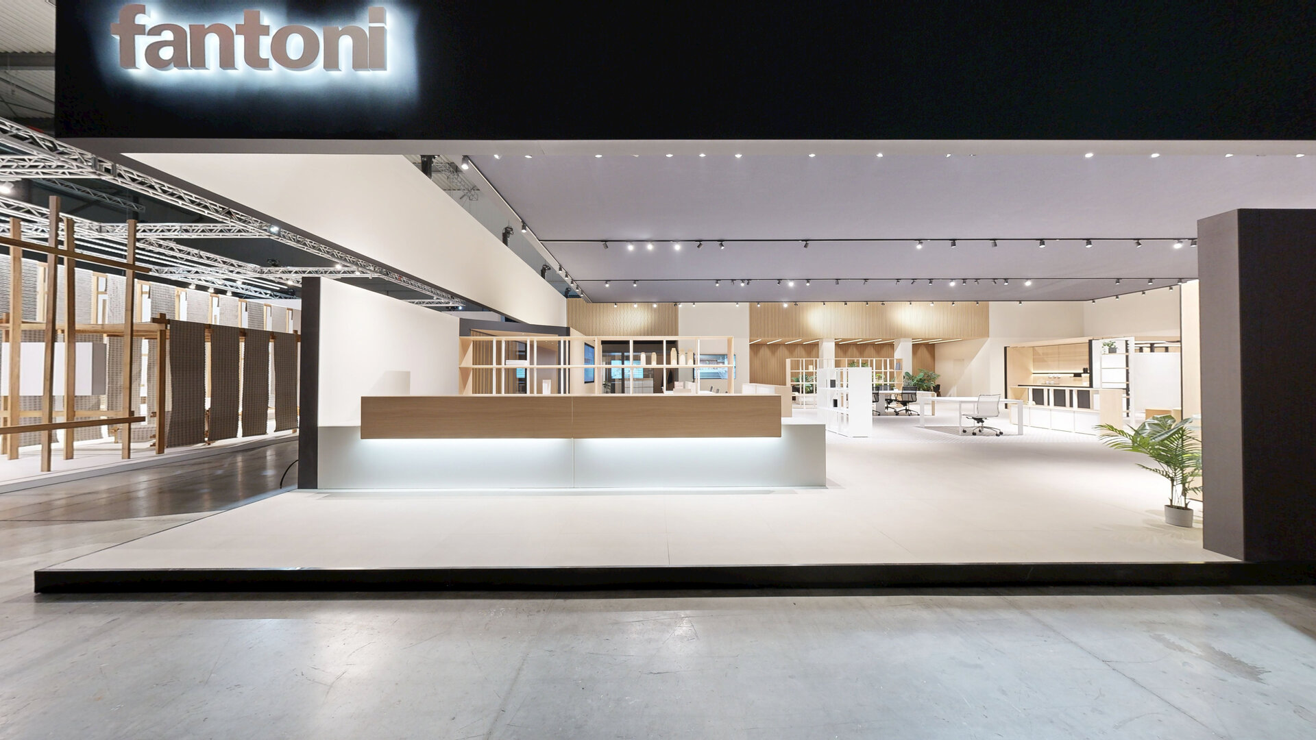 stand Fantoni