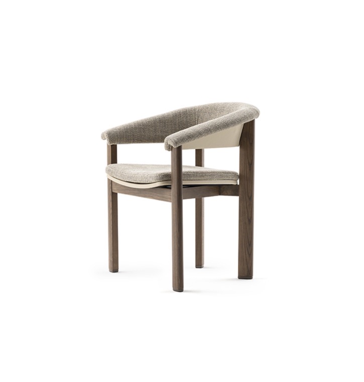 Lynn chair