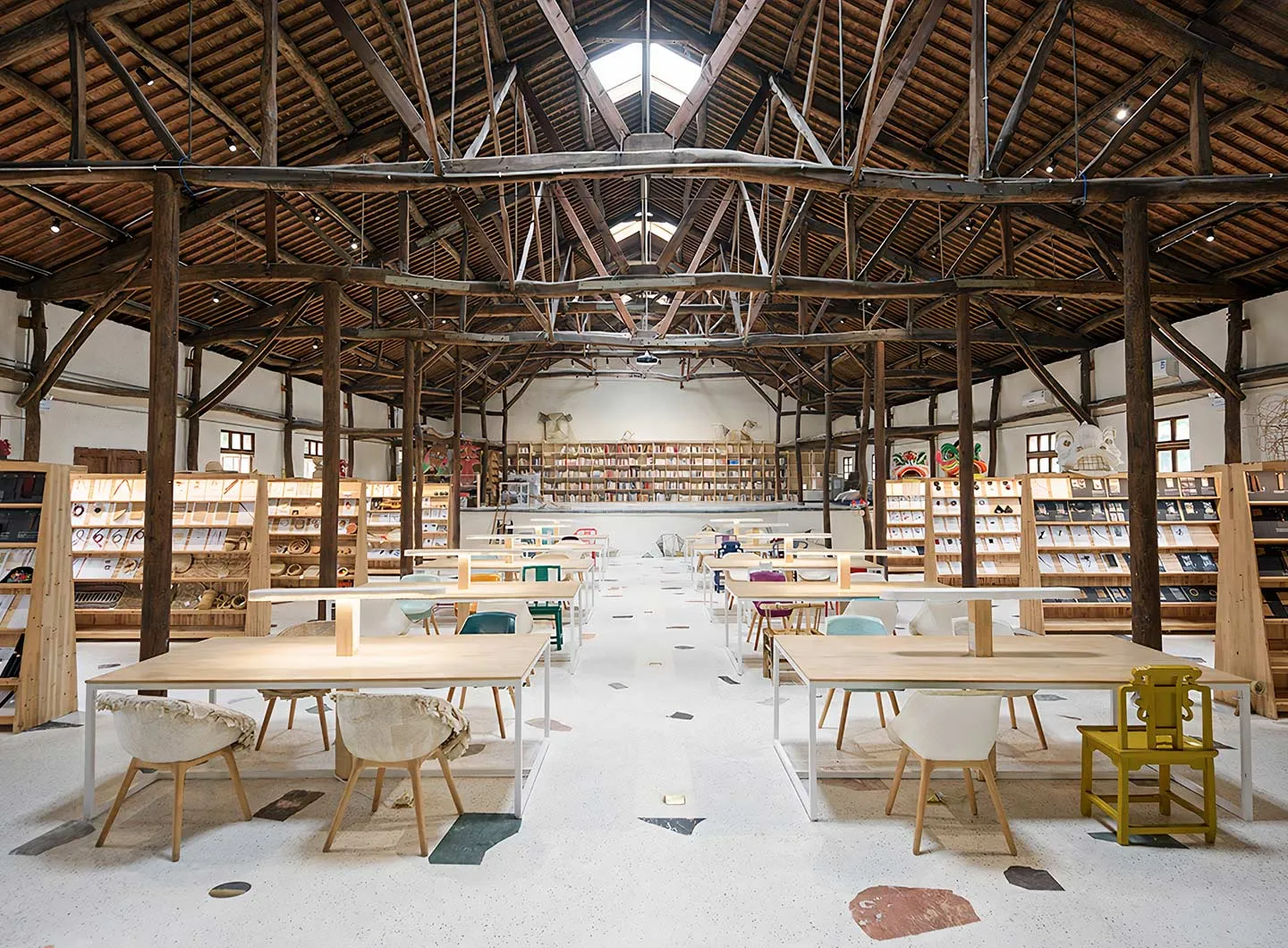 Yuhang Rong Design Library
