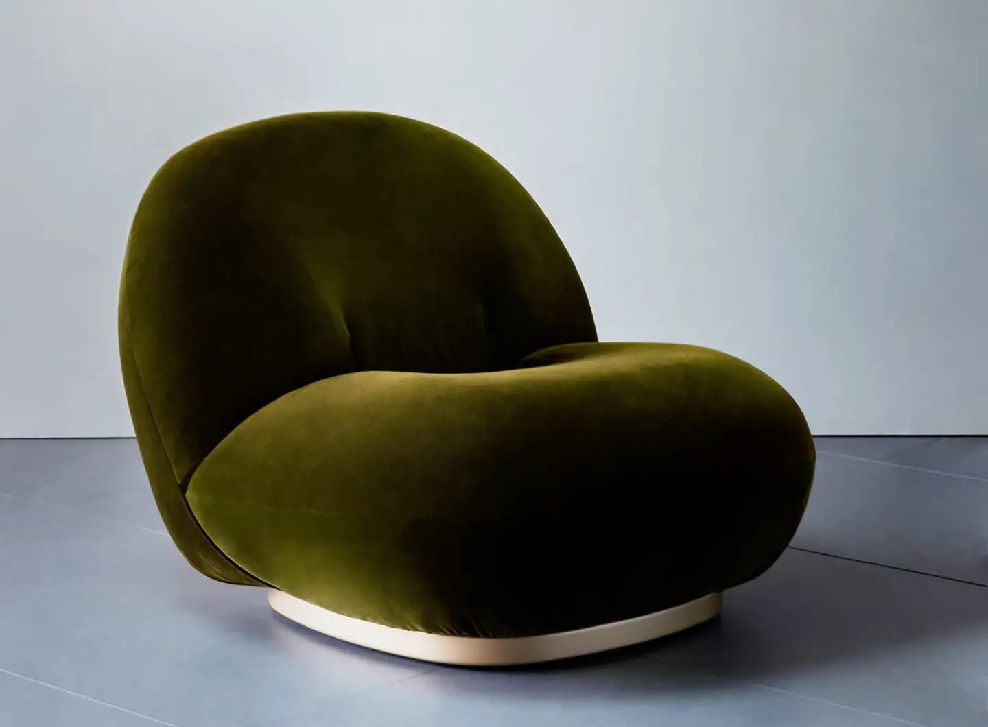 Pacha Lounge Chair, Gubi