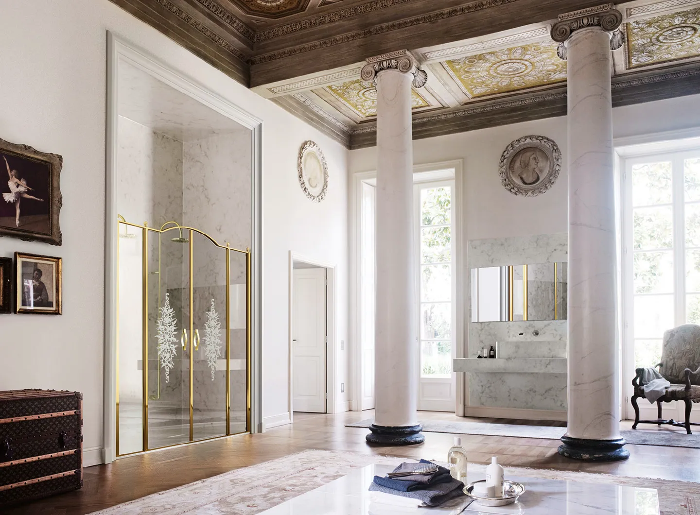 Vismaravetro - classic-style shower enclosure with hinged door - Gold collection