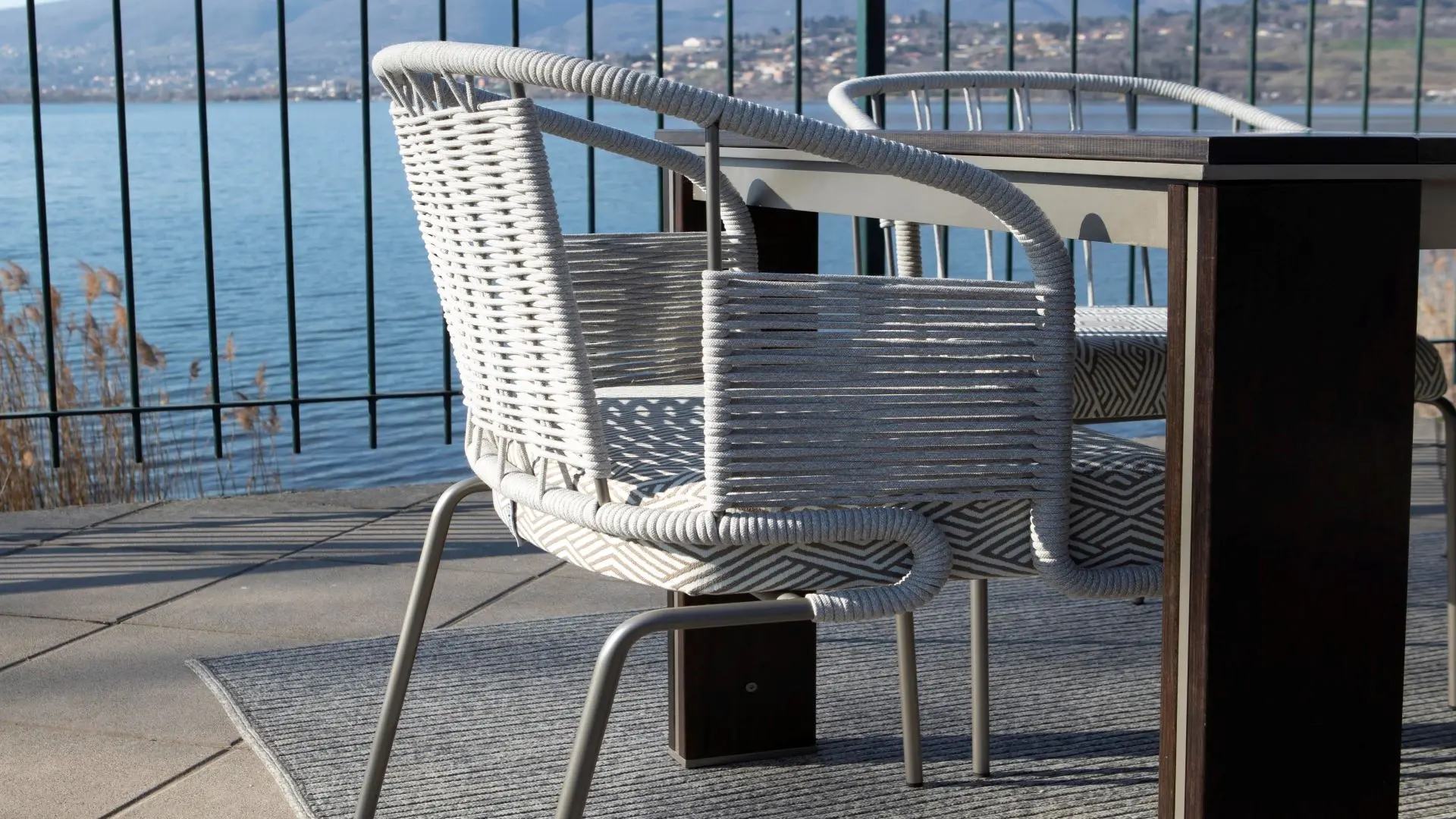 Pietrasanta chair Plus with hand rope