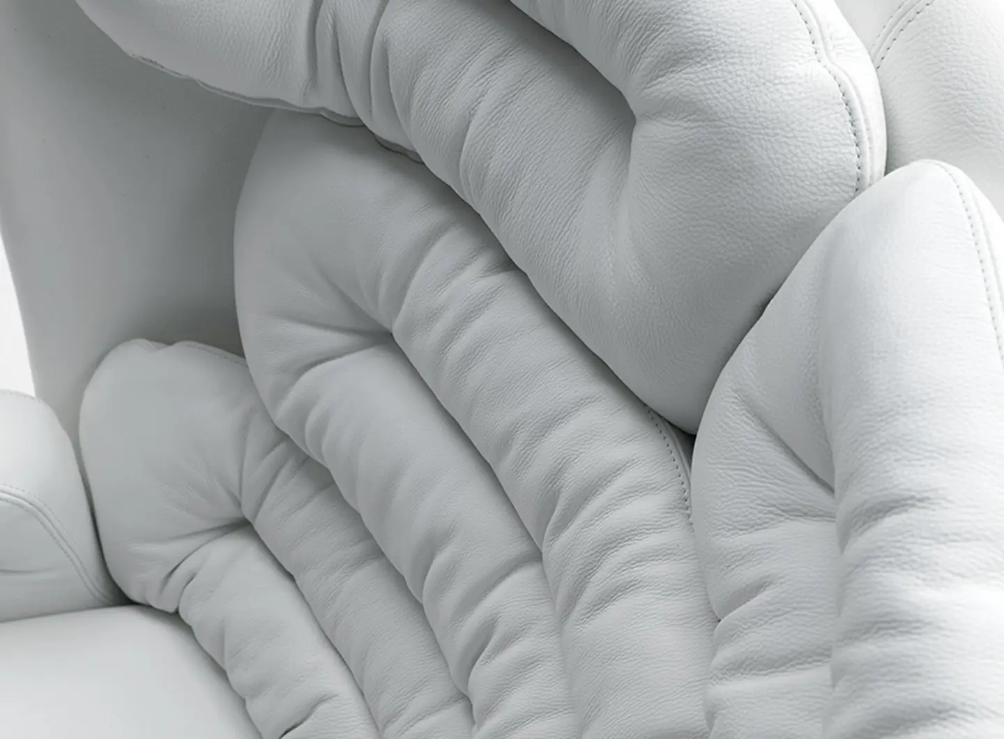 LONGHI | Elda armchair