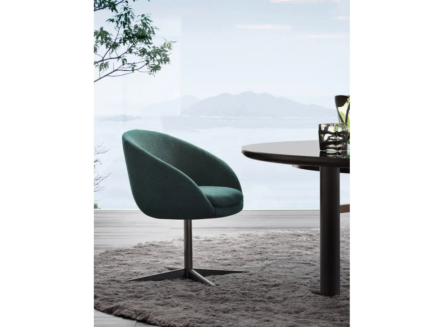 Minotti russell armchair deals