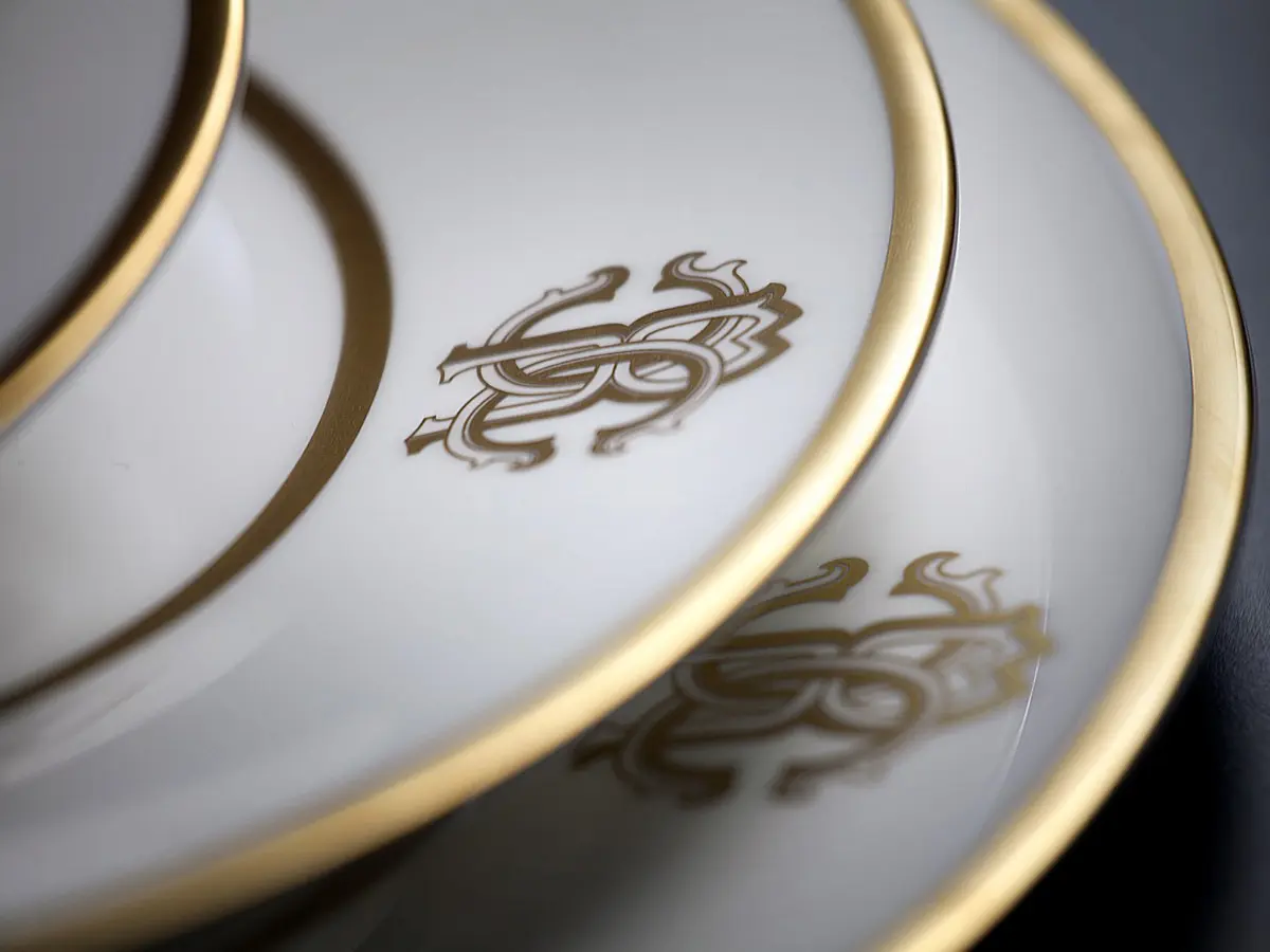 Roberto Cavalli Home Luxury Tableware - Silk Gold