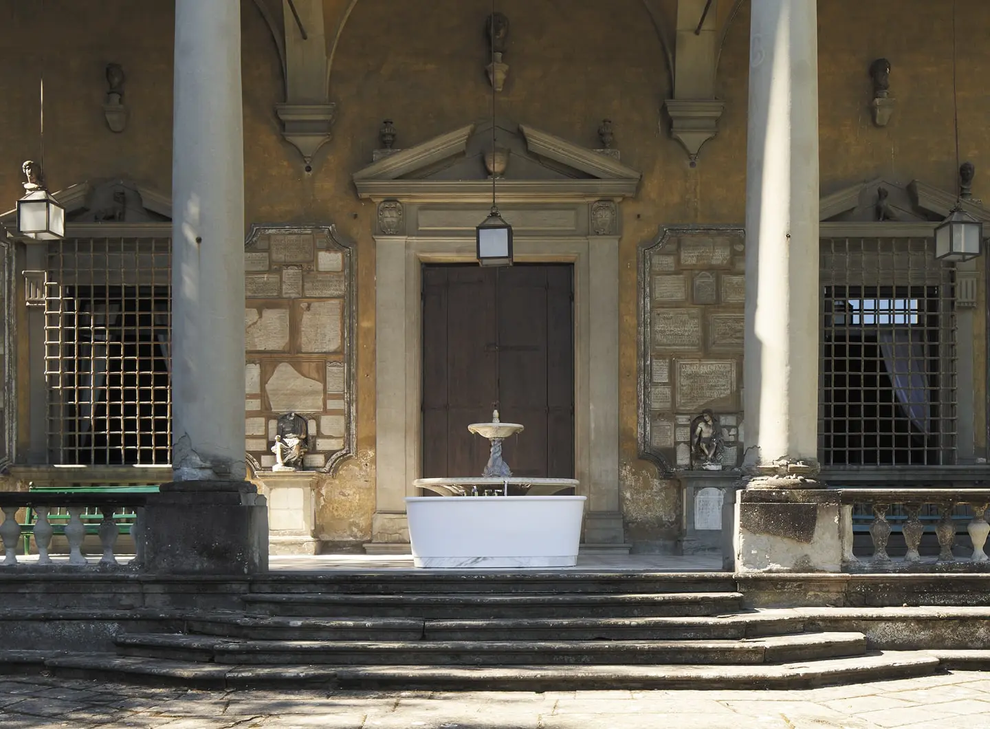 Holiday bathtub - Worldwide Preview - Palazzo Corsini - Florence