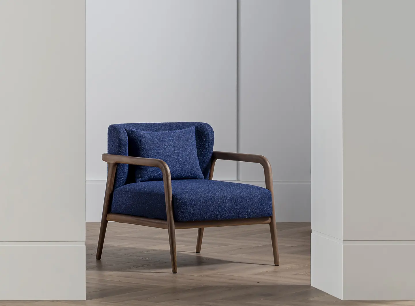 MOBI - VIENNA ARMCHAIR