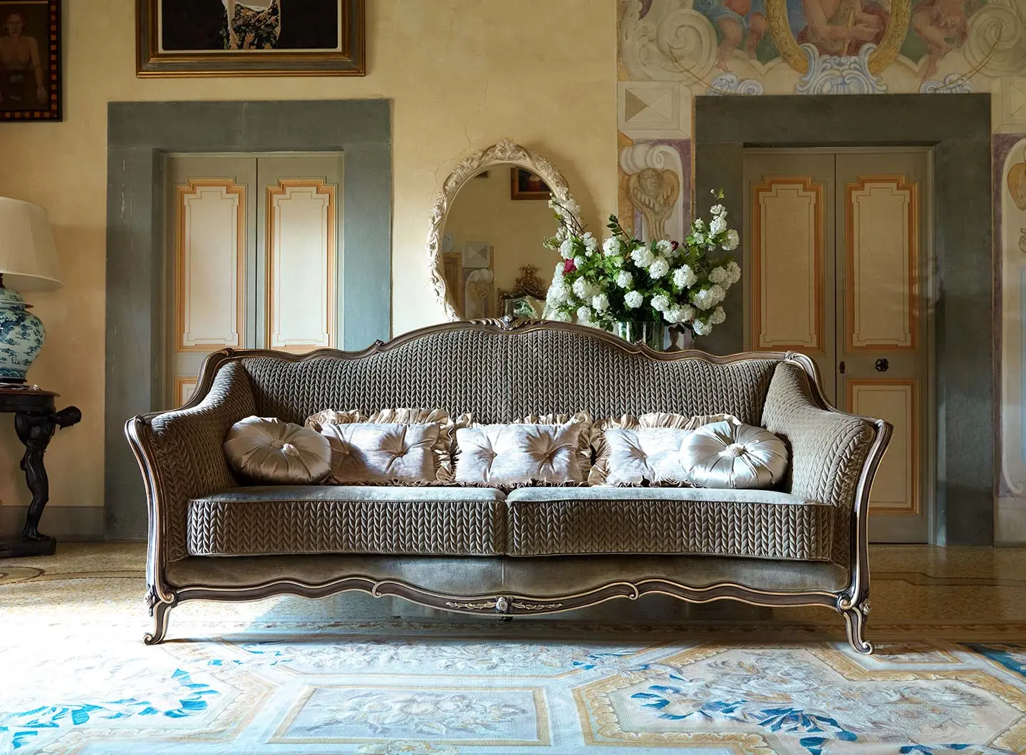 3279 Sofa