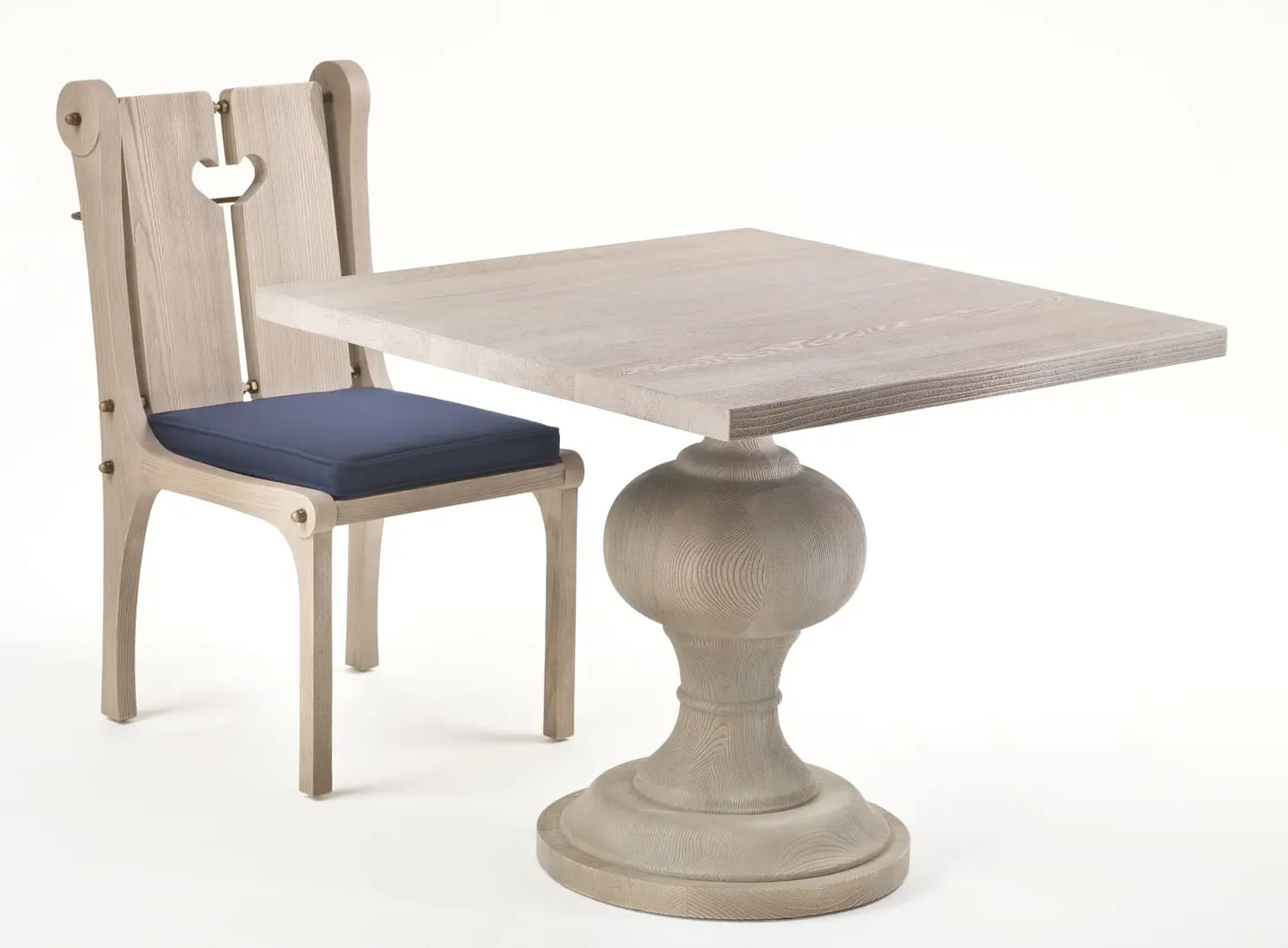 Toula chair and Ferne table