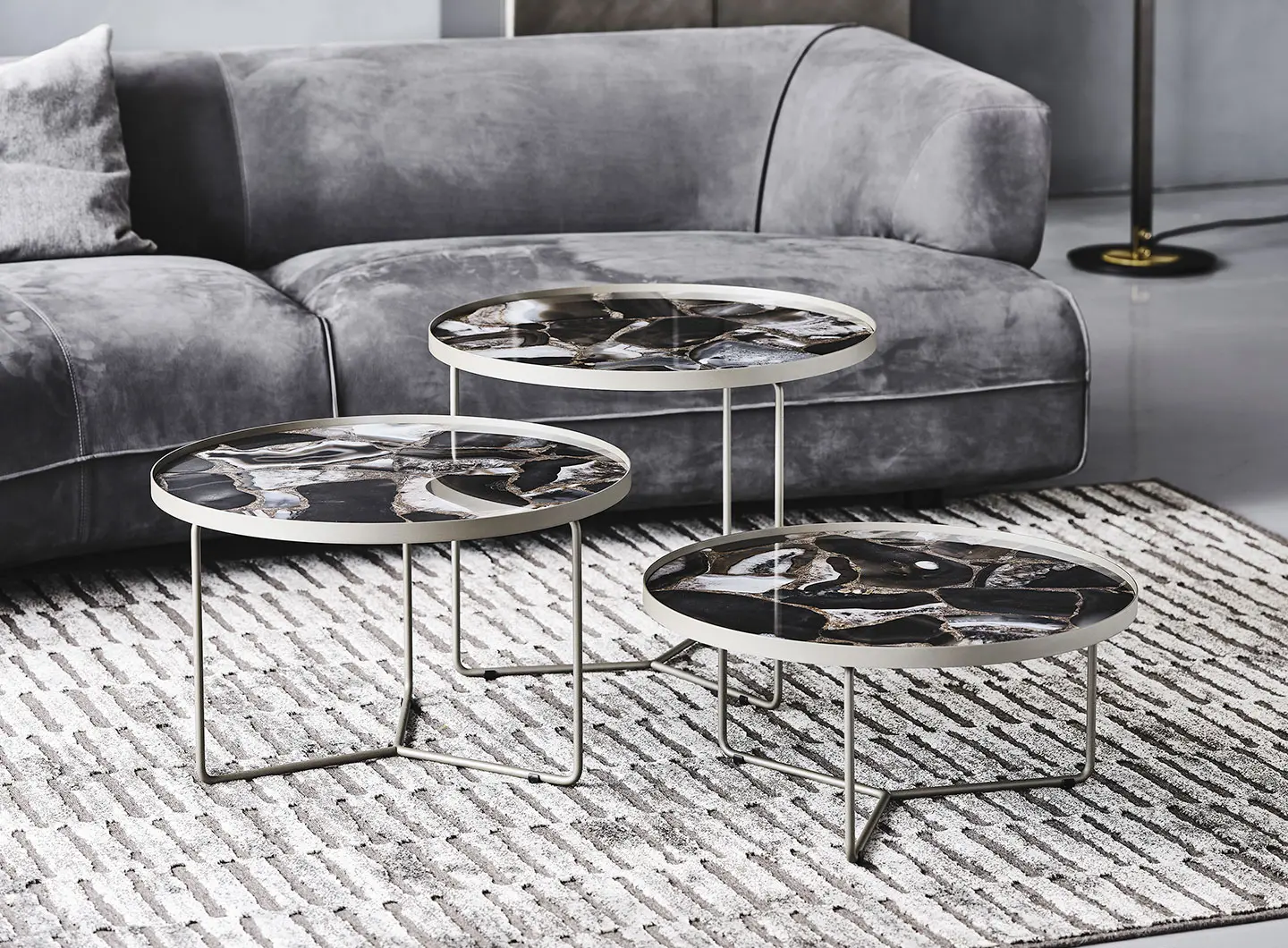 Billy Keramik coffee tables