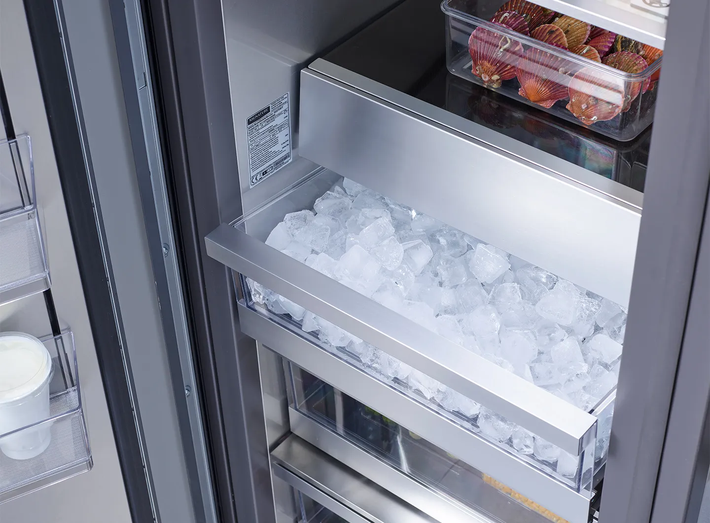 18” Integrated freezer