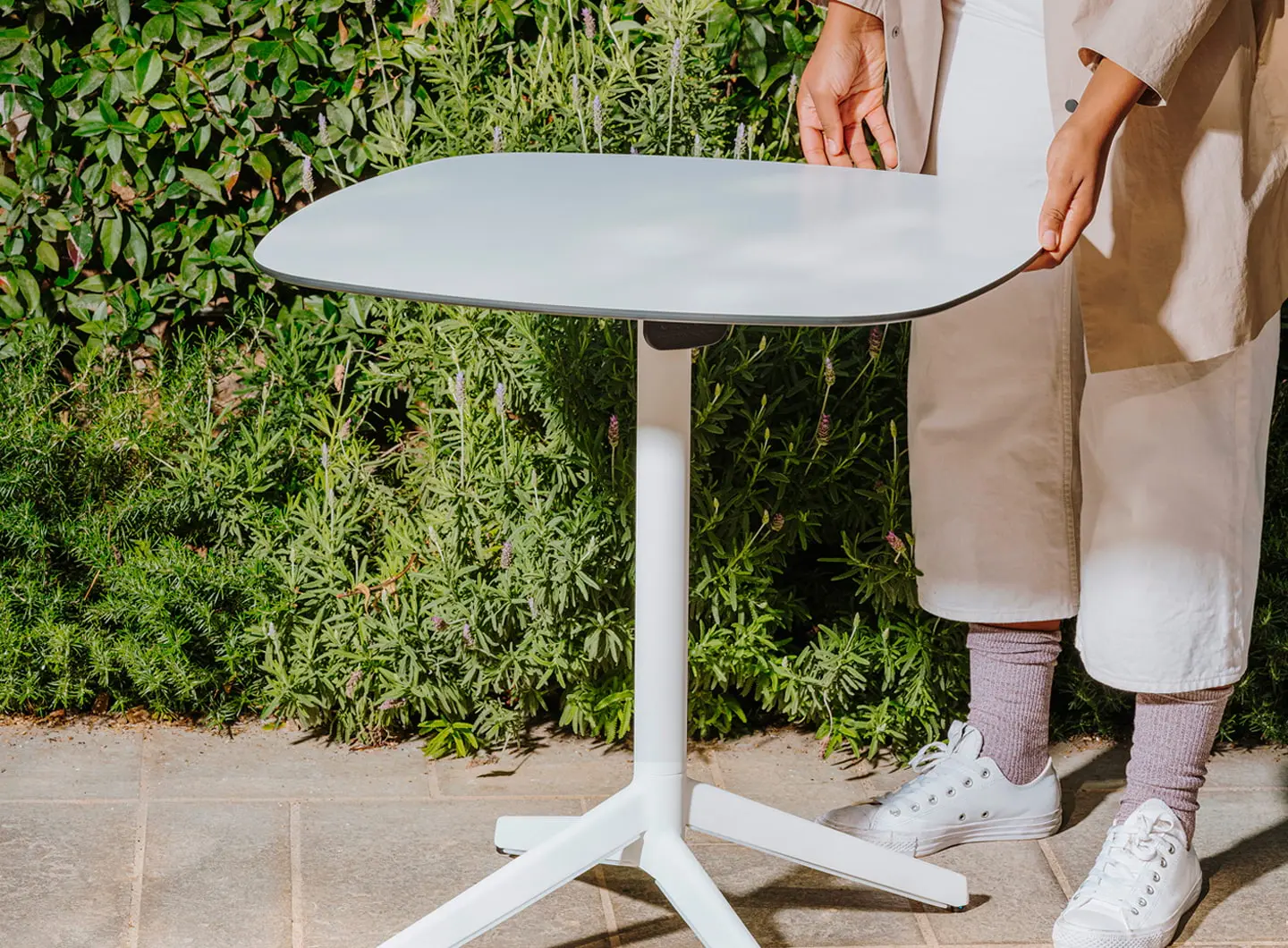 Enea - Pile table