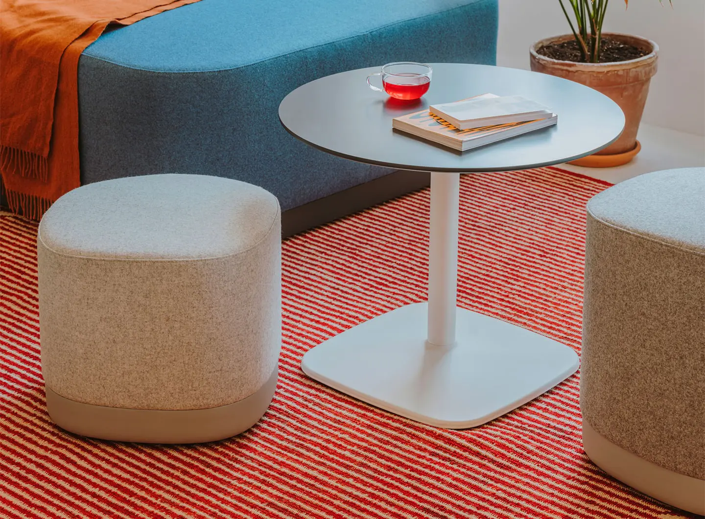 Enea - Puck pouf low