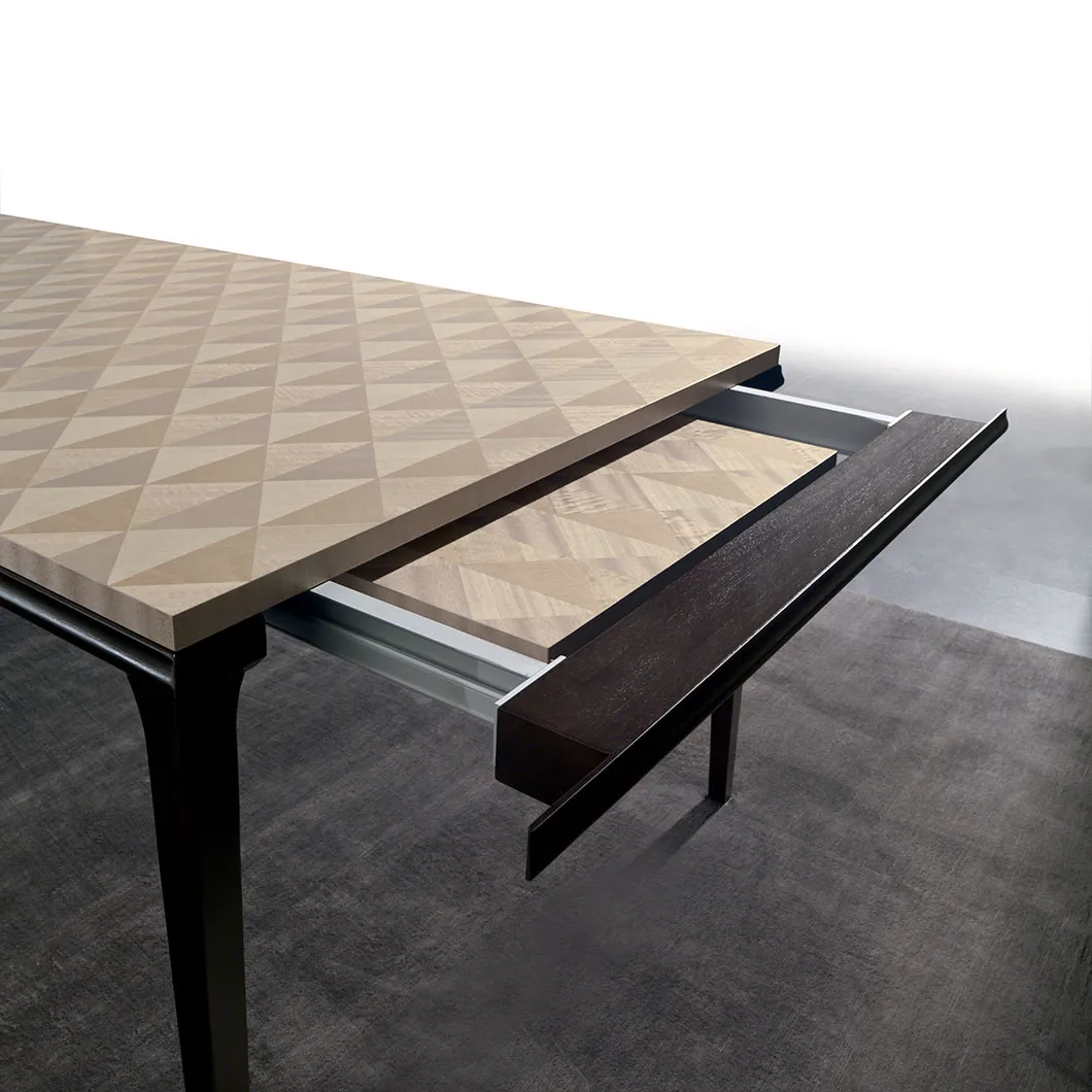 carpanelli-square-table