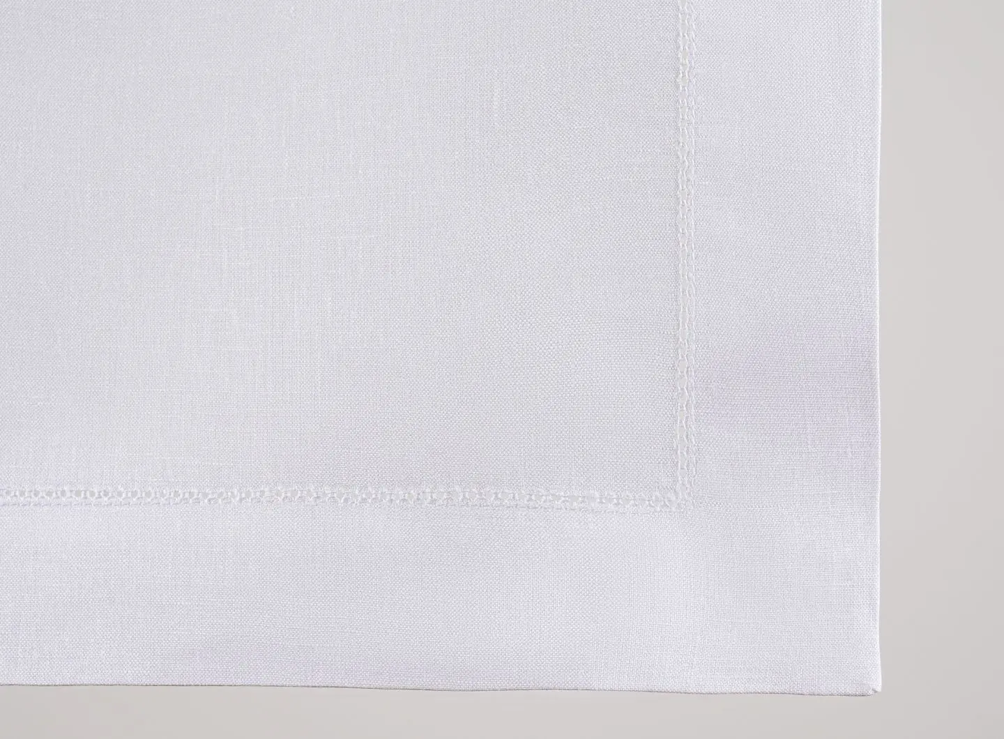 CLASSIC PLUS hemstitch