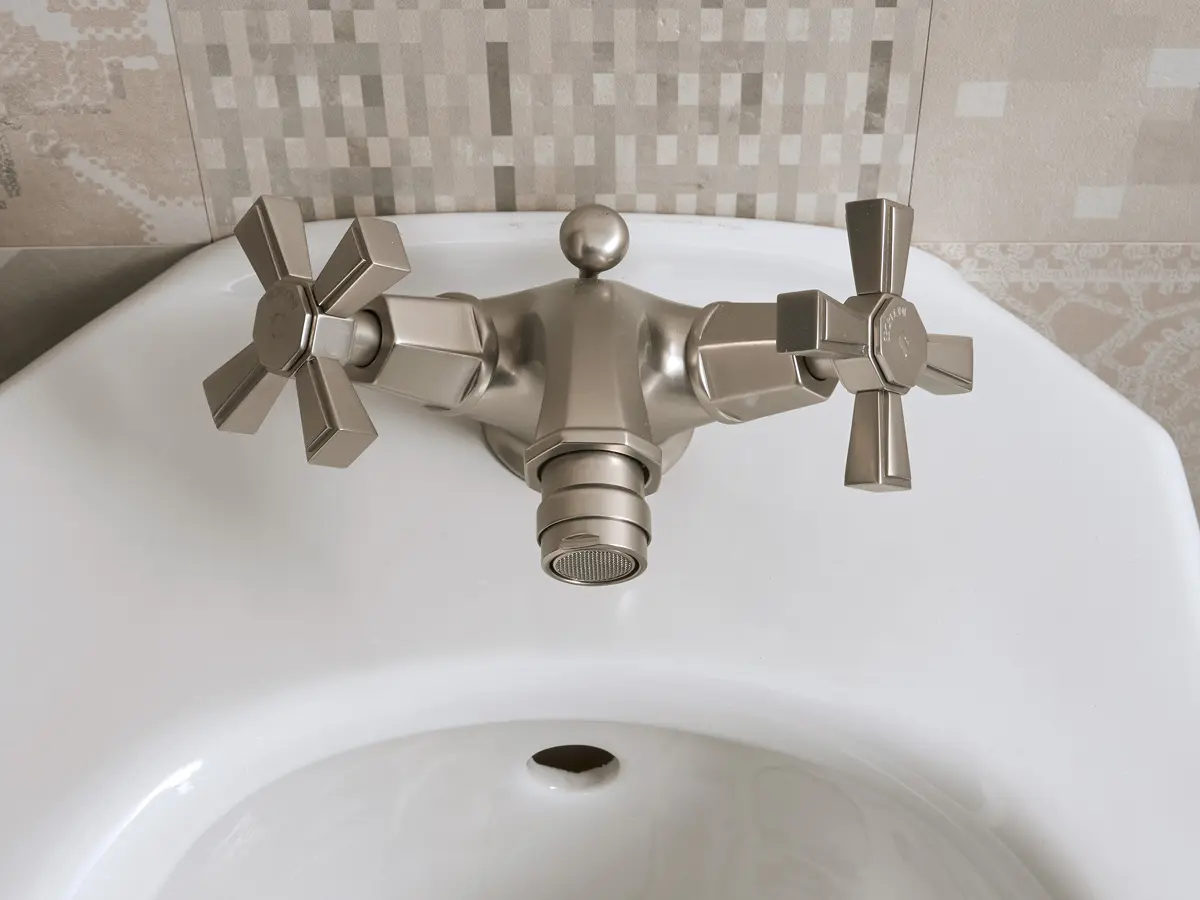 Sbordoni 1910 - Dèco Prestige monobloc bidet mixer