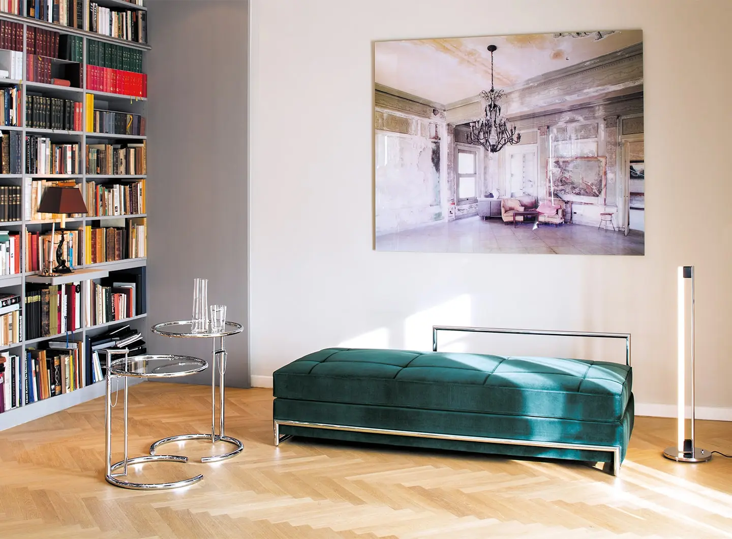 Adjustable Table E1027 | Salone del Mobile