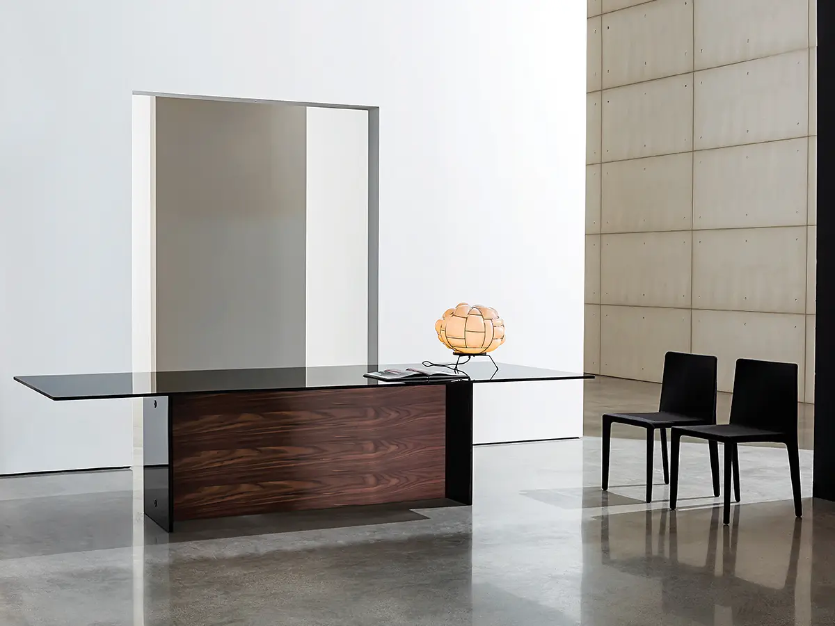 REGOLO contemporary dining table