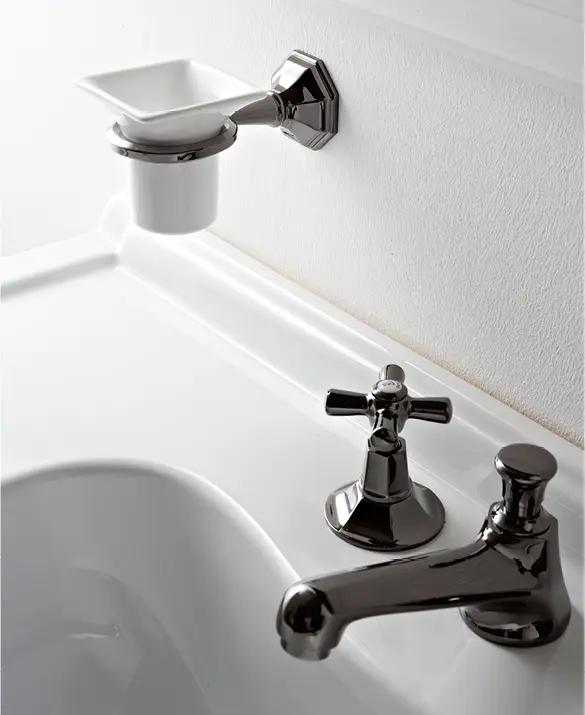 Sbordoni 1910 - Dèco wall mounted tumbler.