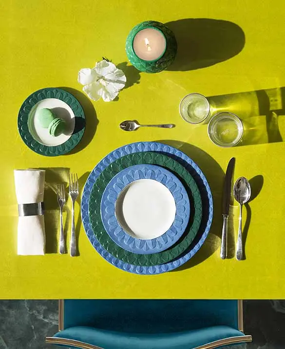 PEACOCK BALI TABLE SET 