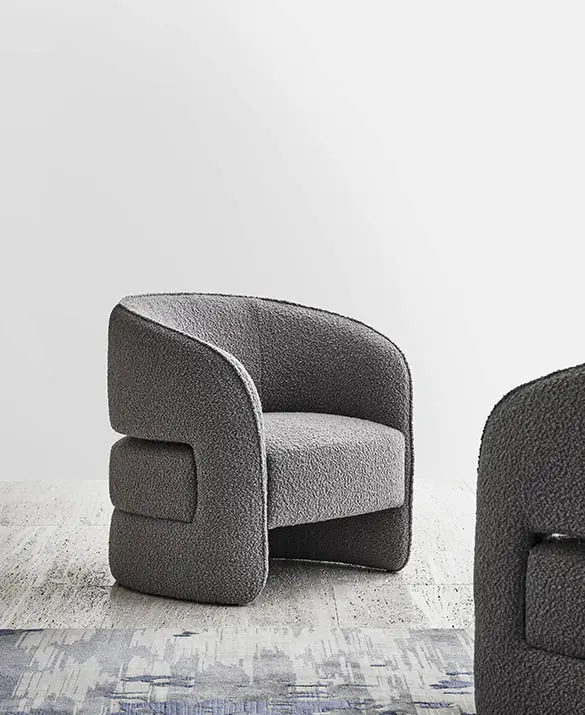 Ambra_Armchair_Rugiano