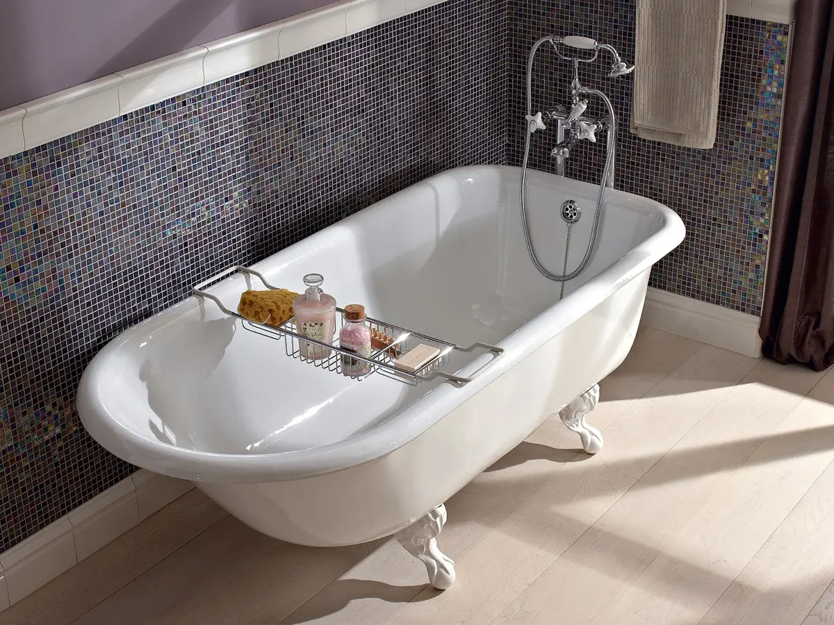 Sbordoni 1910 - Neoclassica white cast iron bathtub