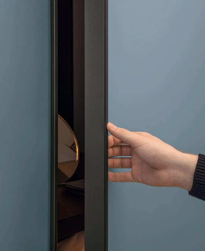 detail of wardrobe handle pianca