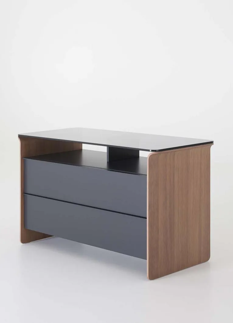 chest of drawer in wood and glass pianca