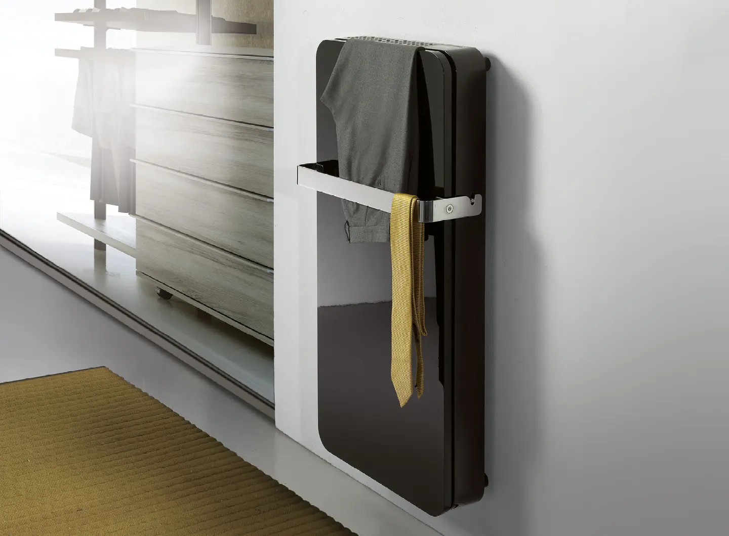 Radiatore elettrico Valet design_Peter Jamieson