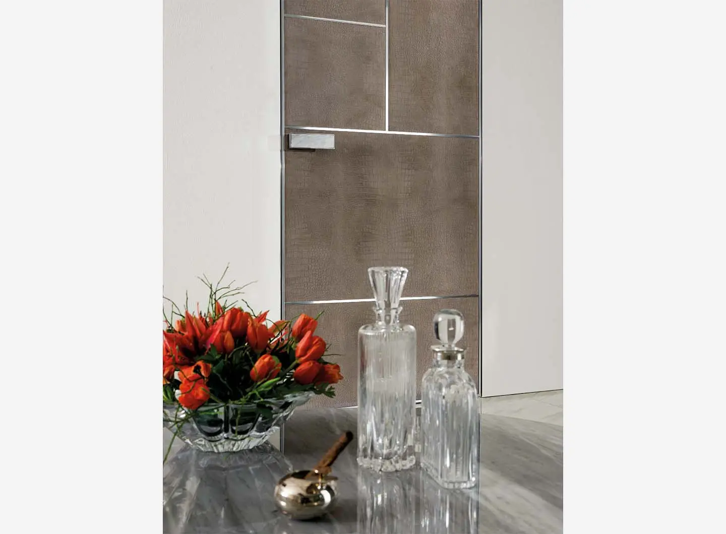 LONGHI | LAND doors and boiserie