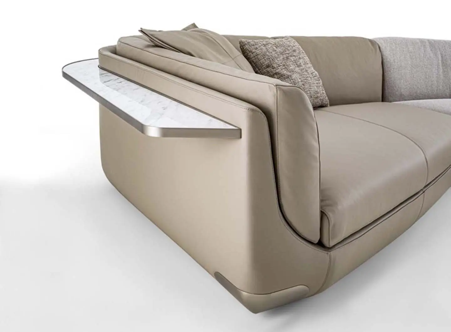 LONGHI | BRAVERY sofa