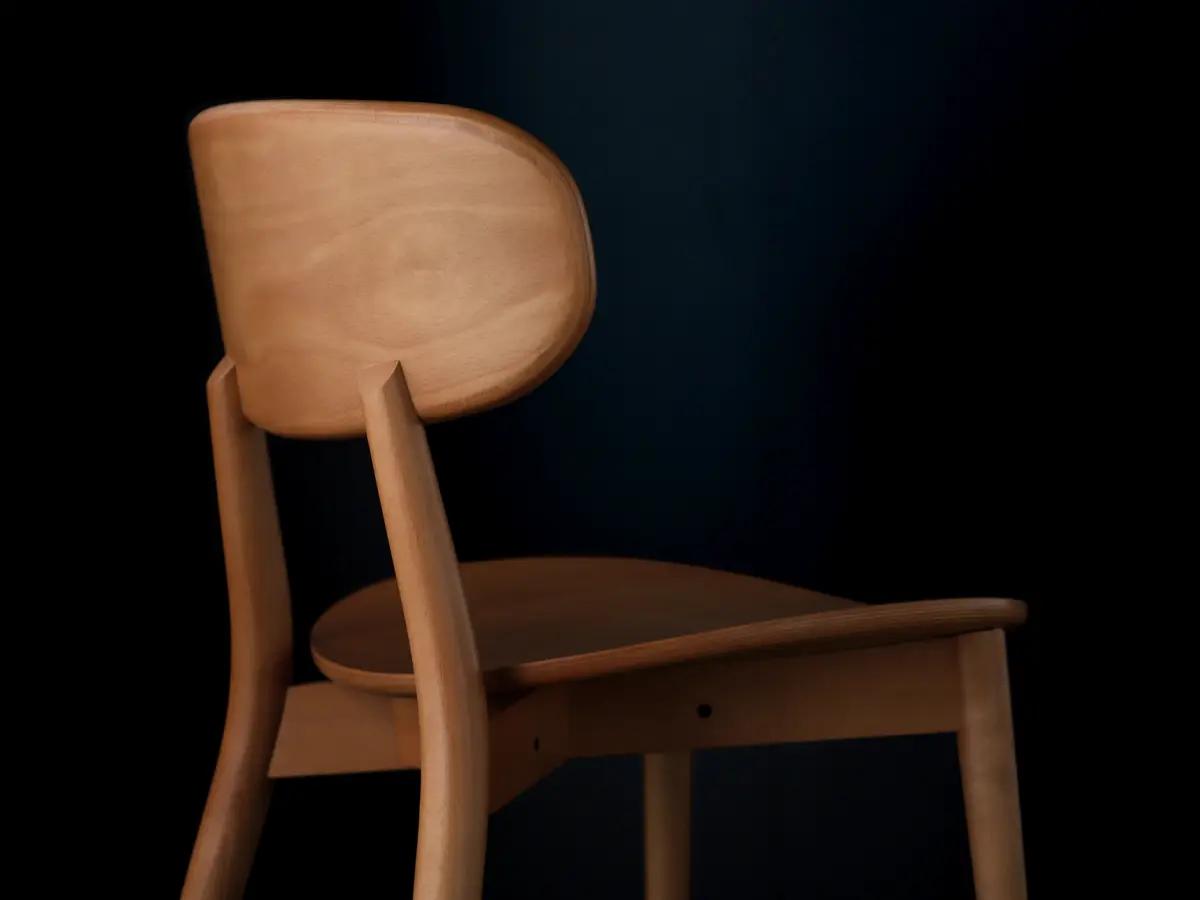 sedia in legno