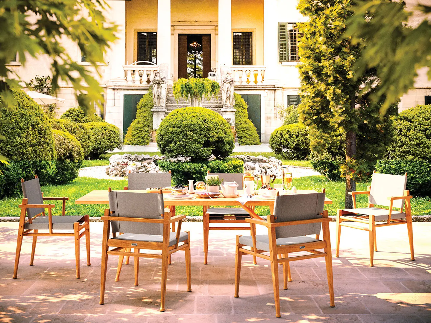 Serengeti by Philippe Starck