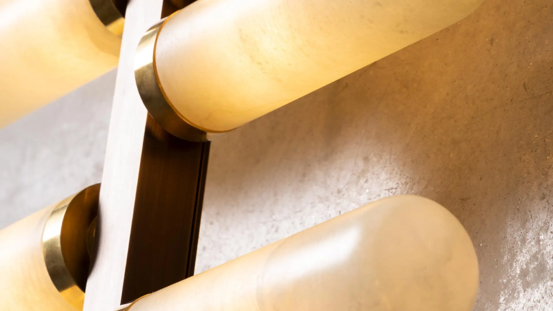 wall lamp